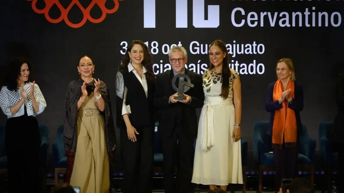 El galardón se otorga en el marco del Festival Internacional Cervantino, que concluye el 18 de octubre.