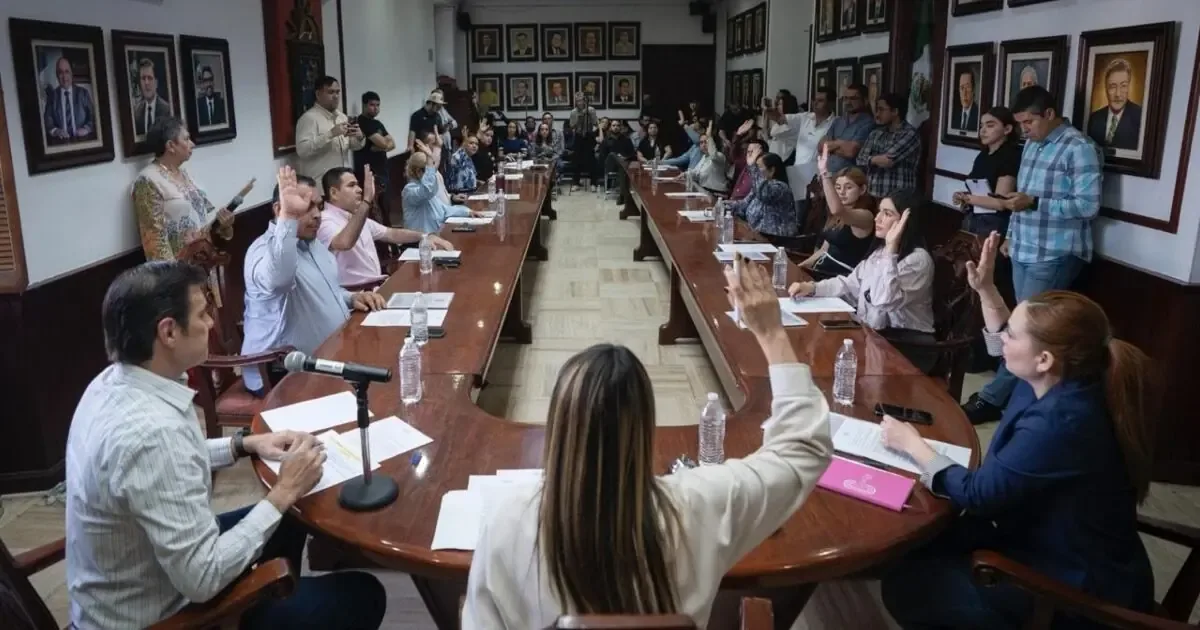 El Cabildo de Culiacán aprueba donaciones y mejoras para espacios públicos, beneficiando a la comunidad.