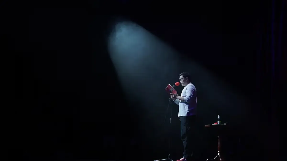El comediante habla sobre su transición del programa Suso al teatro y su crecimiento personal.