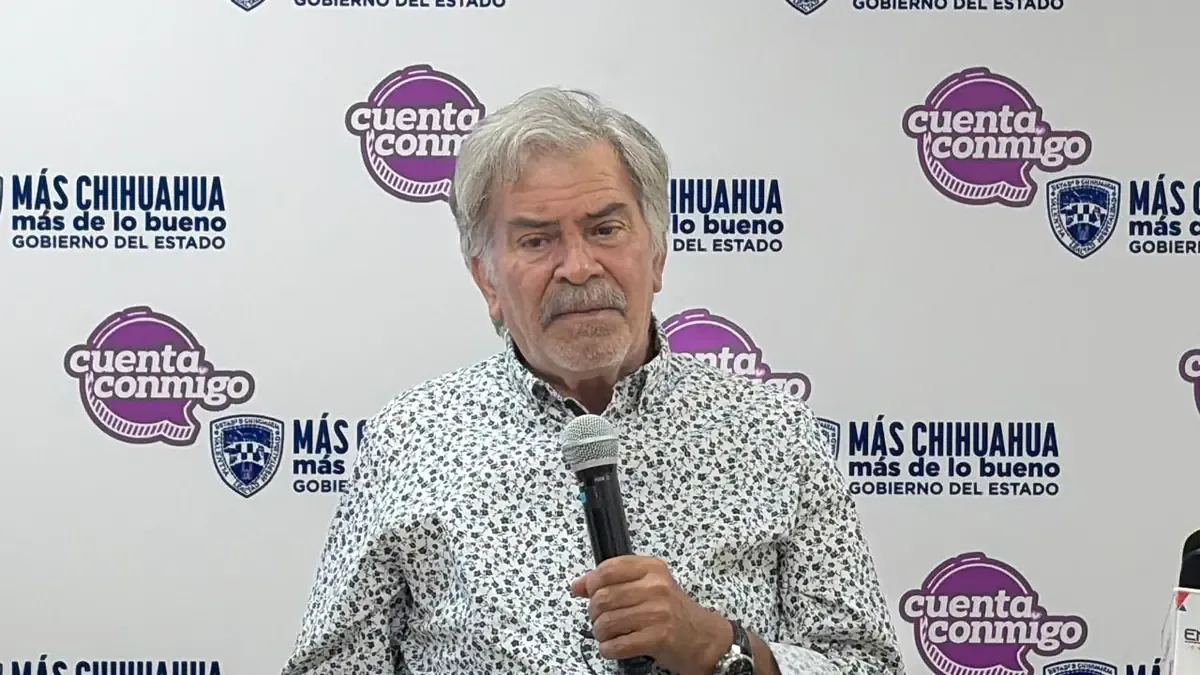 Esta obra teatral ofrece una nueva interpretación de la Decena Trágica, reflexionando sobre la política en México.