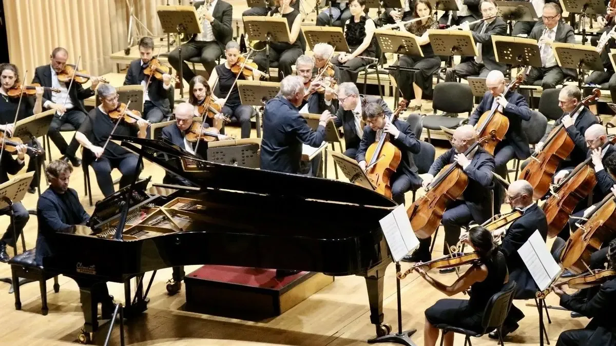 La reciente interpretación de obras de Debussy ilumina su legado y su búsqueda de un lenguaje musical innovador.
