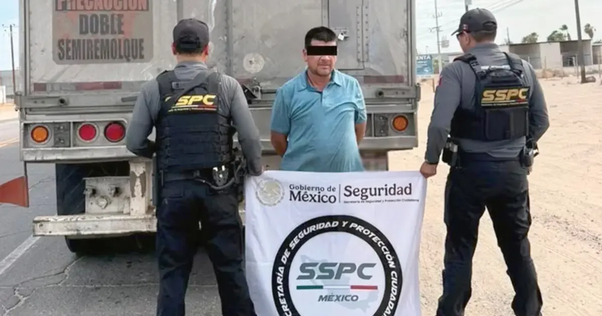 La Secretaría de Seguridad y Protección Ciudadana asegura un cargamento oculto en un tractocamión en Sonora.