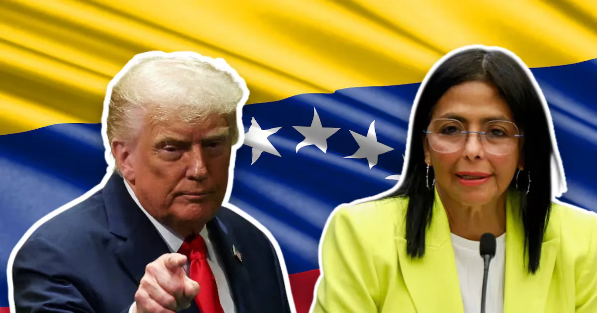 Delcy Rodríguez durante el anuncio del desbloqueo de activos en un acto público.