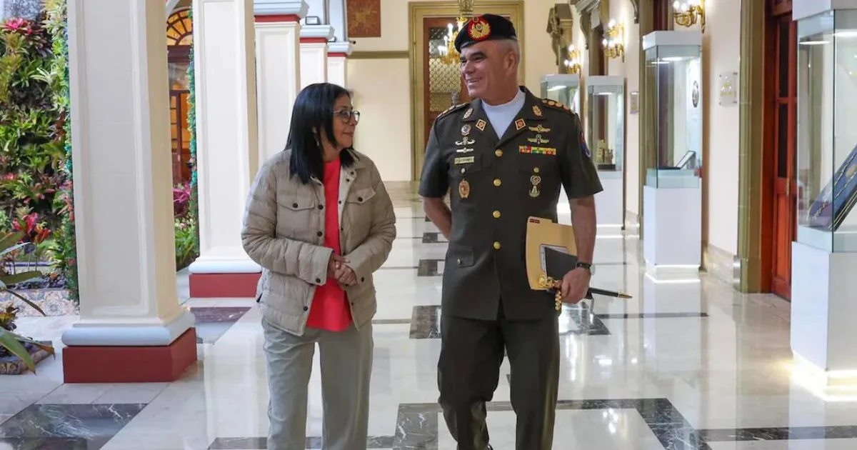Delcy Rodríguez durante la presentación de cambios en la Fuerza Armada de Venezuela.