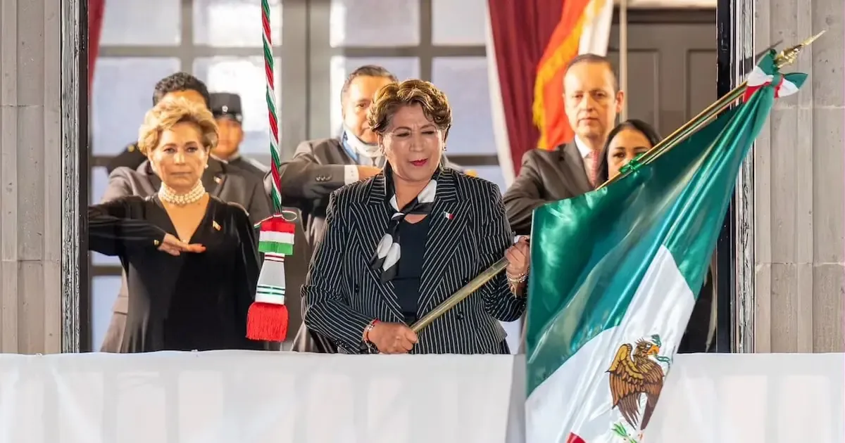 La mandataria del Estado de México siguió con sus actividades después del incidente en la celebración.