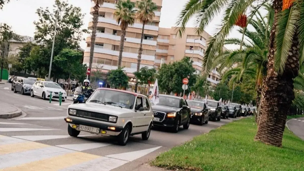 Las movilizaciones buscan eliminar restricciones a vehículos y tasas de residuos en el área metropolitana.