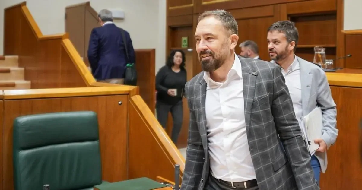 La política de desahucios enfrenta críticas por su impacto en los inquilinos y la economía.