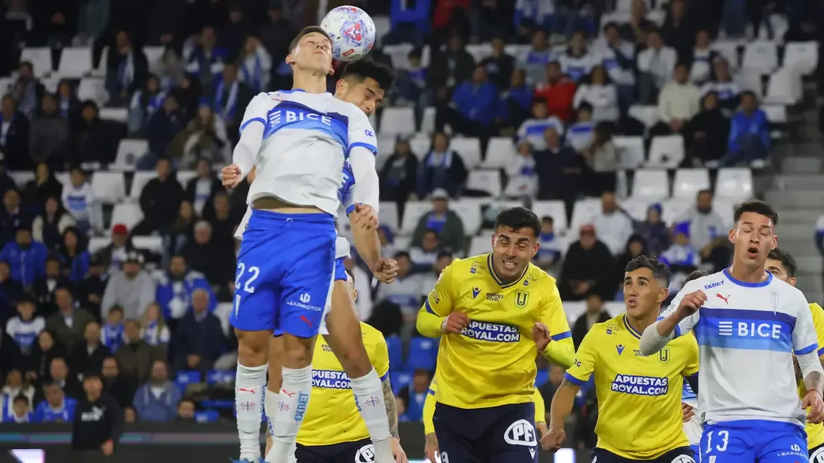Ambos equipos debutan en la fase de grupos con un historial favorable para los cruzados.