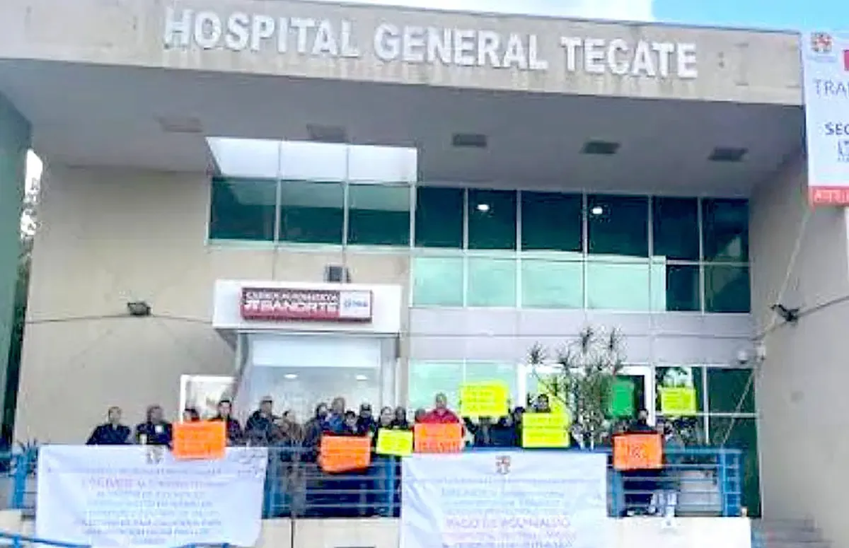 Pacientes del IMSS y IMSS-Bienestar en Tecate luchan por acceder a medicamentos, poniendo en riesgo su estabilidad.