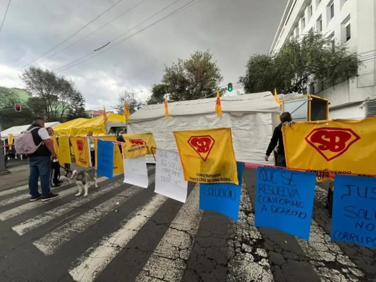 La ocupación ilegal de inmuebles en Yucatán es un fenómeno recurrente que plantea preocupaciones políticas y sociales.