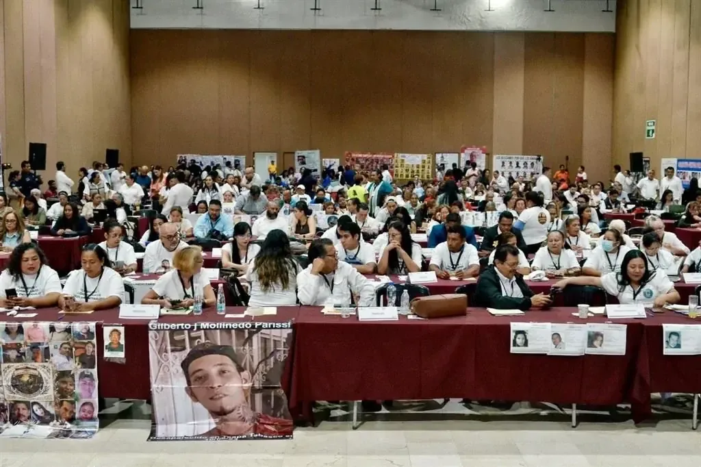 La Fiscal General destaca la necesidad urgente de resolver casos de desaparecidos en el país.
