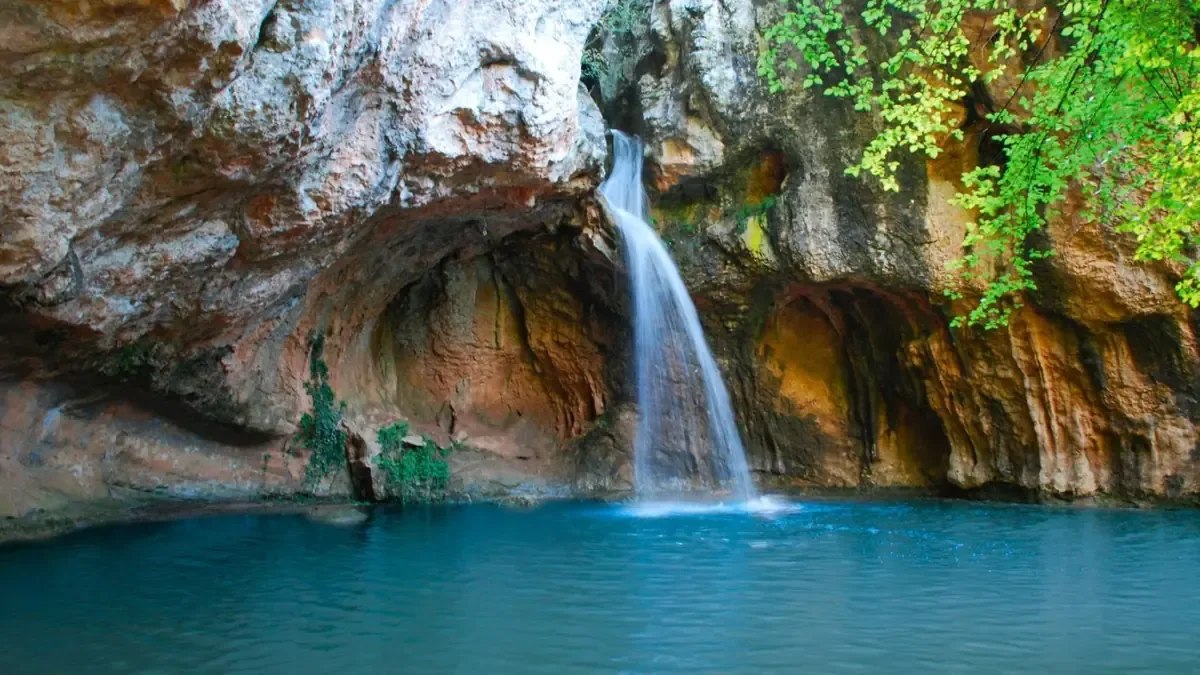 Un rincón mágico en la naturaleza lleno de historia y leyendas.