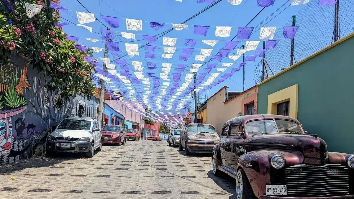Descubre las sedes del Mundial 2026 y su rica oferta cultural y gastronómica.