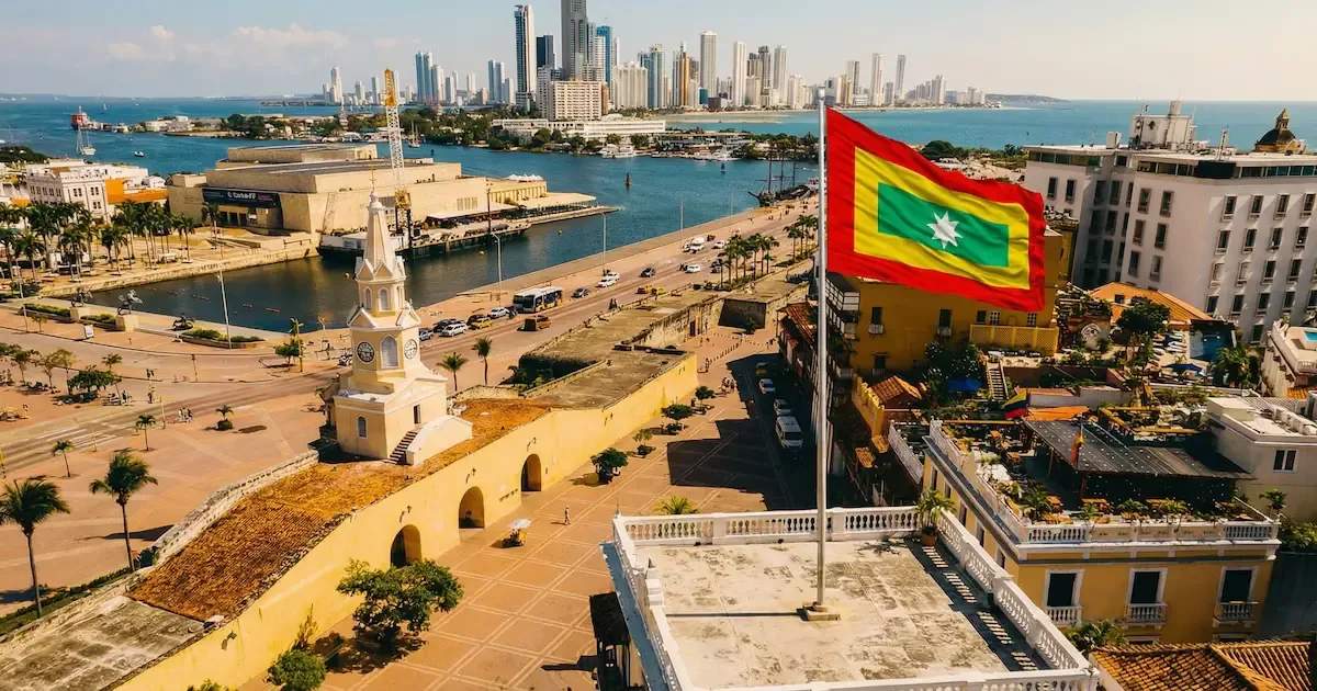 Descubre lo mejor de Cartagena más allá de sus playas y castillo.