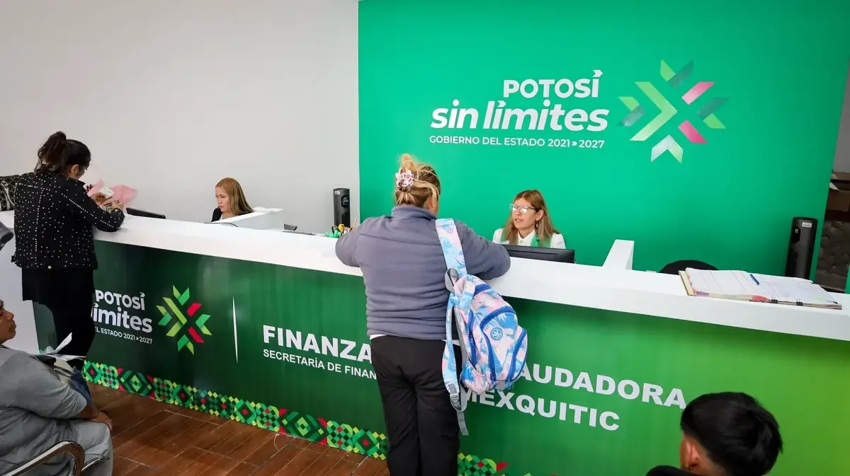 La regularización vehicular en San Luis Potosí se facilita con descuentos significativos durante agosto.