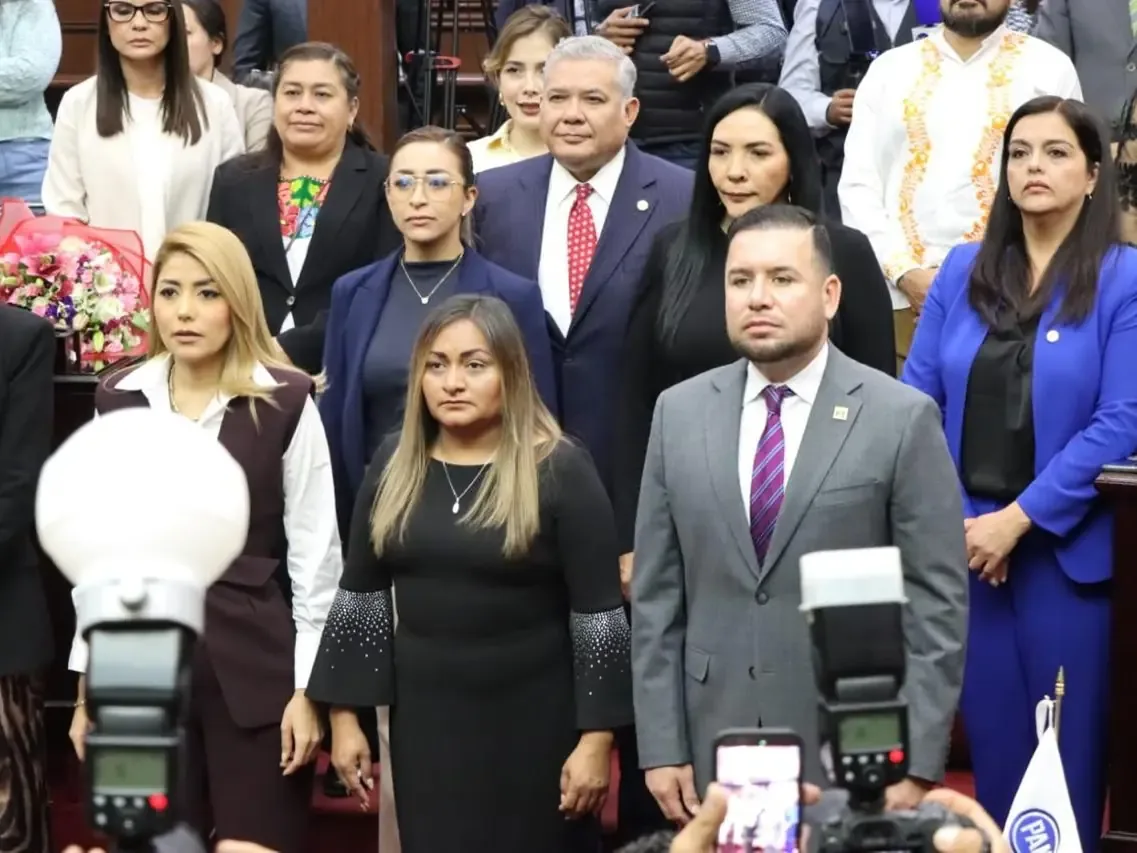 Designación se da tras el fallecimiento del alcalde Francisco Venera García, garantizando continuidad en el gobierno municipal.