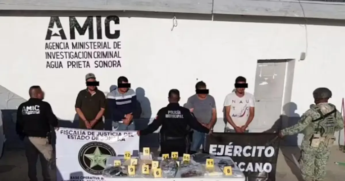 Cuatro detenidos y mil 500 tarjetas bancarias aseguradas en operación de la FGJES.