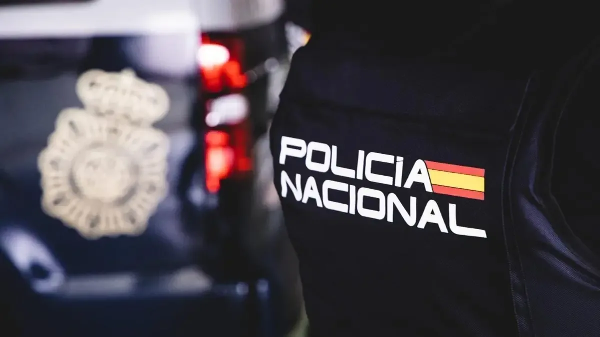 Un hombre de 26 años fue arrestado en Tarragona por delitos contra la infancia y explotación sexual.