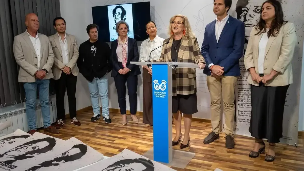 La Guardia Civil recupera un remolque agrícola robado y arresta a dos sospechosos.