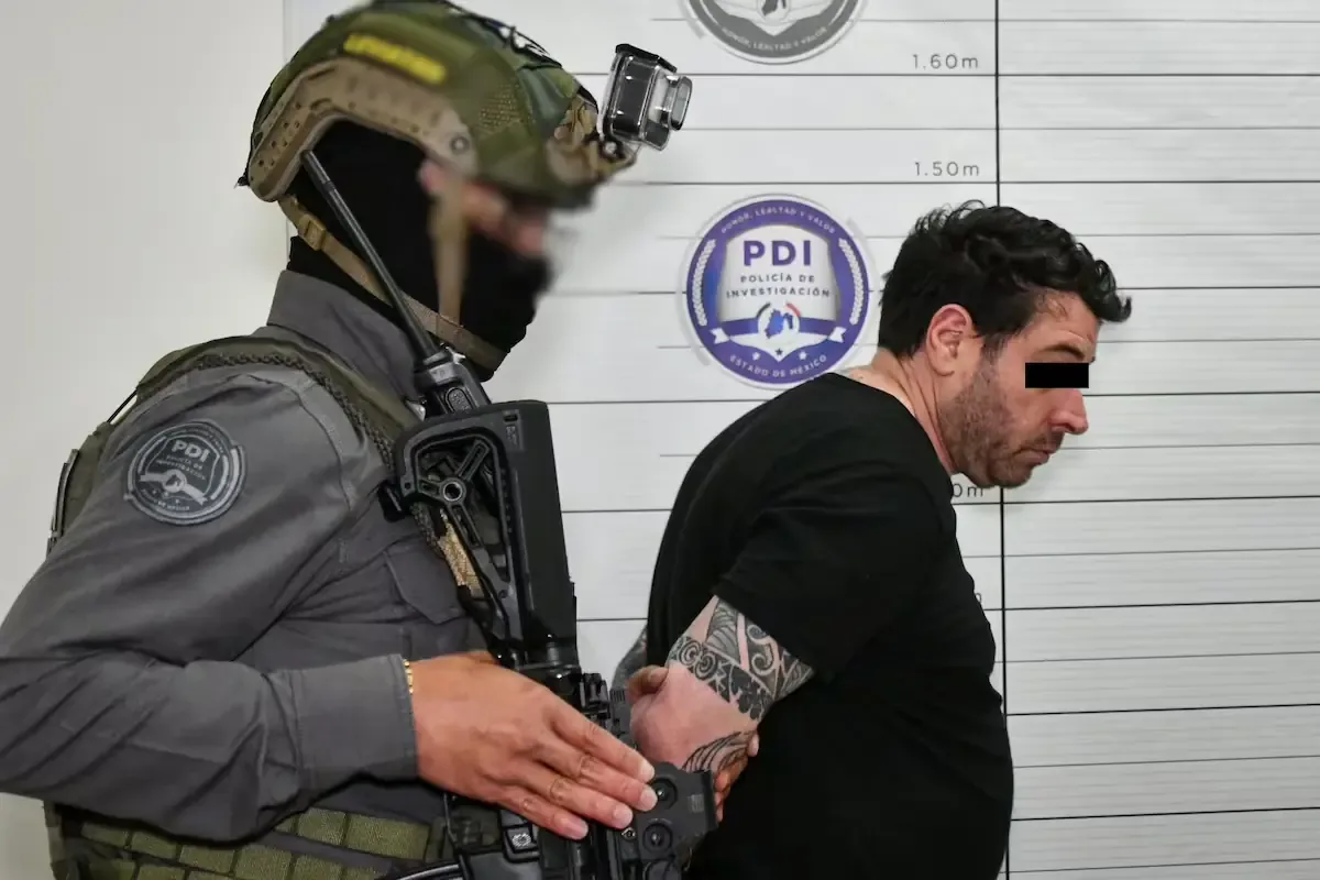 Los sospechosos están relacionados con el asesinato del tecladista Jonathan Meléndez y su familia en septiembre.