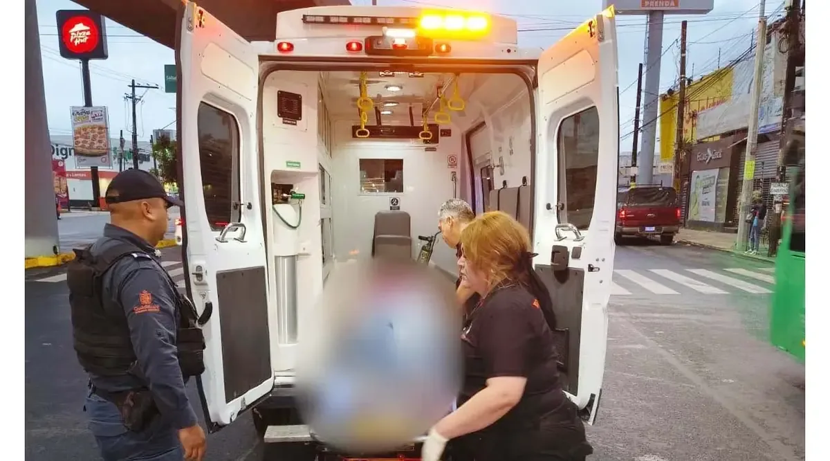 Un hombre fue arrestado tras un accidente que dejó a una menor en estado crítico.