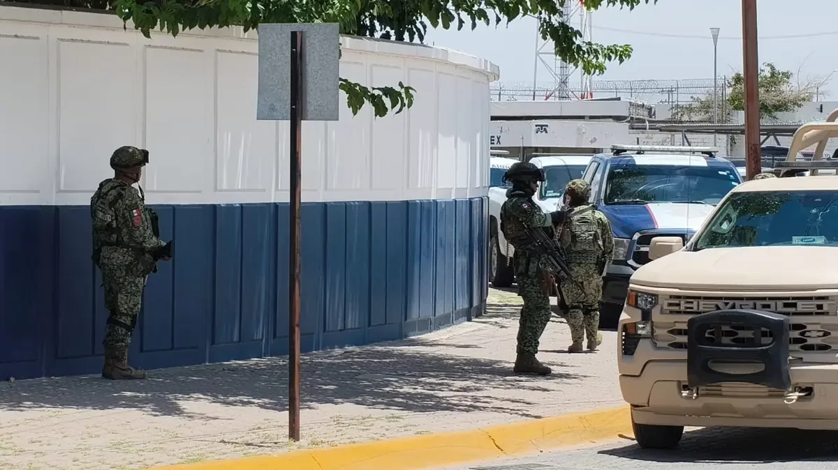 La rápida gestión del consulado permitió que los soldados fueran liberados en pocas horas.