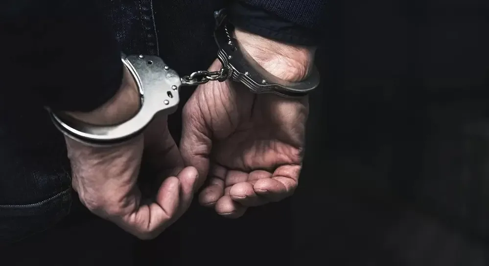 La captura del exfutbolista responde a una investigación sobre contrabando en Nuevo León.