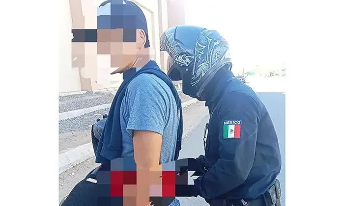 Un hombre en Hermosillo amenazó a su madre y fue arrestado por la policía.