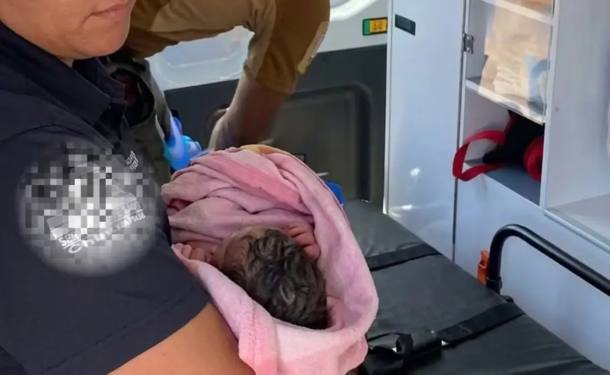 La pequeña fue hospitalizada tras presentar lesiones graves; la investigación sigue en curso.
