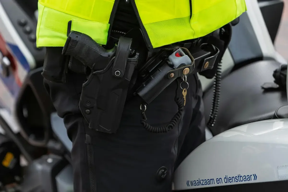 El arresto se realizó tras ser observado conduciendo en sentido contrario.