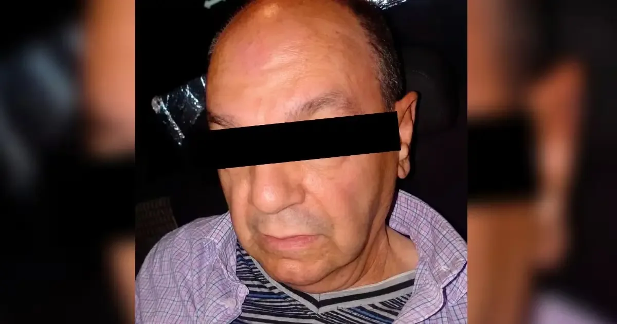 Arresto del presunto responsable de disparos a vehículos en Puebla tras un operativo policial.