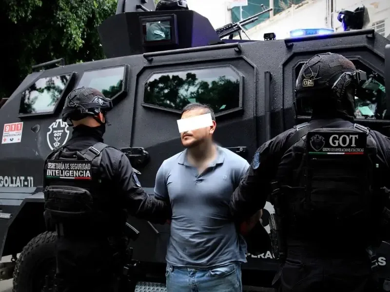 La captura se logró gracias a la colaboración entre autoridades de Jalisco y U.S. Marshals.