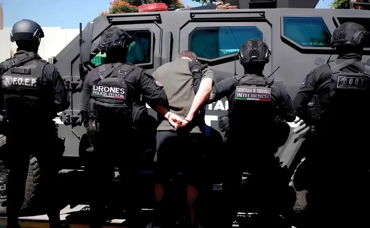 El arresto se realizó en colaboración con autoridades de Estados Unidos por delitos graves.