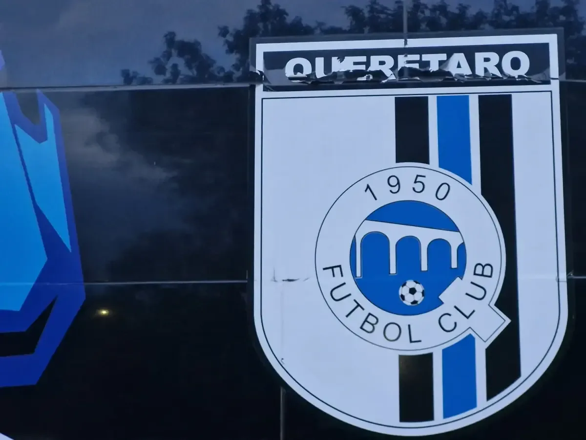 El defensa de los Gallos Blancos muestra optimismo para revertir su situación en el Torneo Apertura 2026.