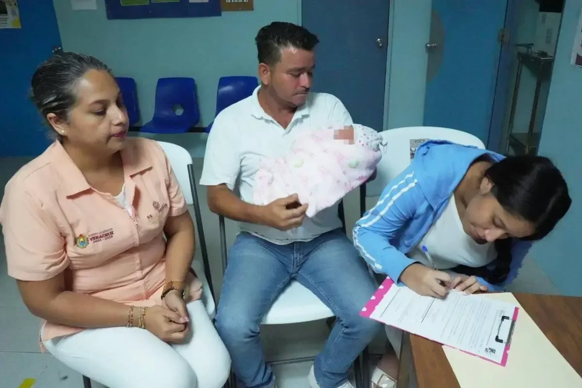 Iniciativa municipal asegura el derecho a la identidad de los recién nacidos en Veracruz.