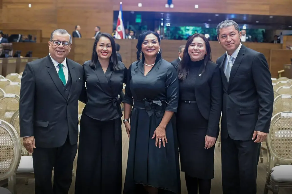 Las diputaciones de Guanacaste han propuesto leyes, aunque han estado marcadas por controversias mediáticas.