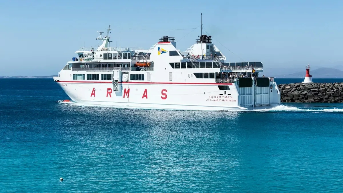 Alicia Vanoostende pide al Gobierno canario que avance en soluciones para vecinos de La Palma.