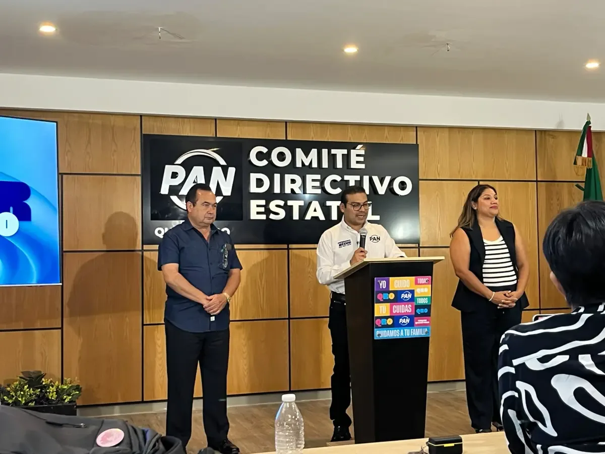 Martín Arango del PAN afirma que el proceso interno de Morena afecta a sus candidatos.