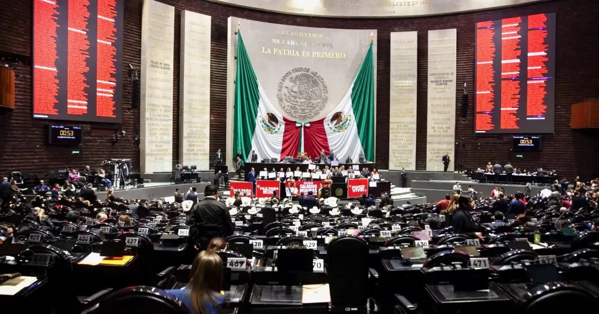 La Ley de Ingresos prevé que los impuestos superen a los ingresos petroleros por primera vez.