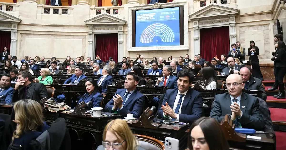 La aprobación del proyecto busca incentivar grandes inversiones en nuevas industrias a través de beneficios fiscales.