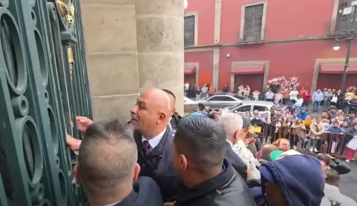 Disturbios en el Congreso de la Ciudad de México por una disputa política.