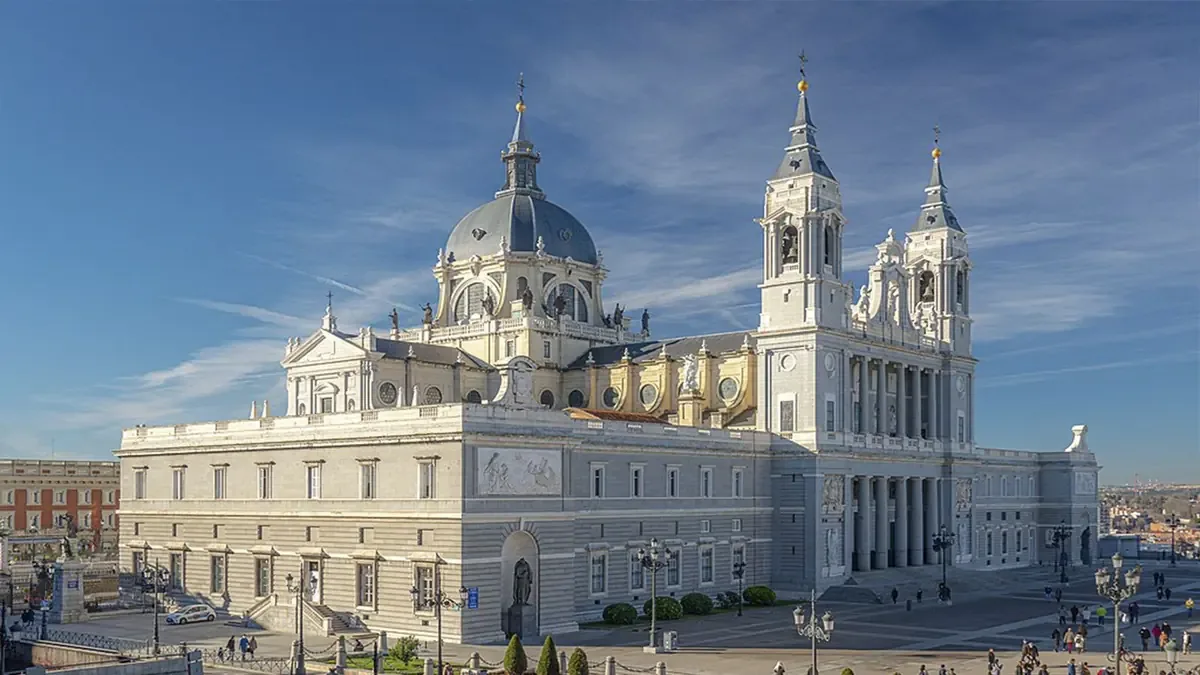 Diversos temas marcan la actualidad de Madrid, desde clima hasta explotación social y culturales.