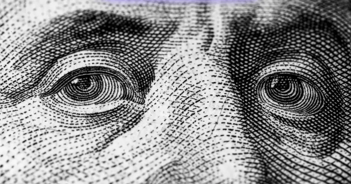 El precio del dólar revela cambios significativos en los centros cambiarios de Ciudad Juárez.
