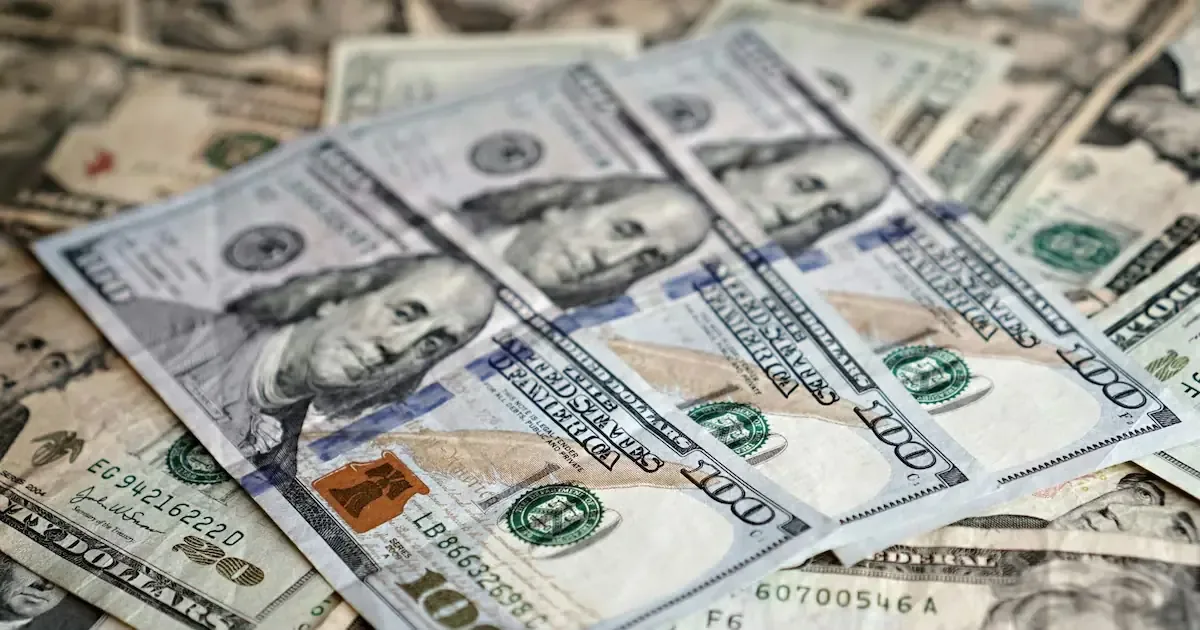 La cotización del dólar se mantiene estable en Ciudad Juárez, facilitando el cambio de divisas.