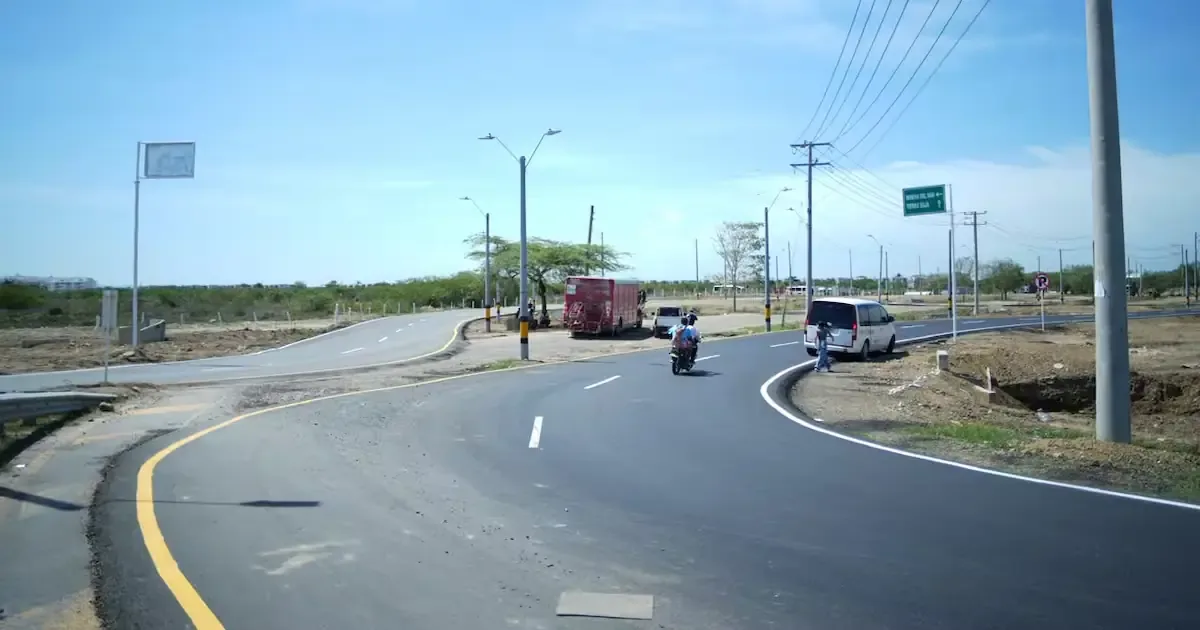 La nueva vía transforma la conectividad y seguridad vial en la Zona Norte de Cartagena.