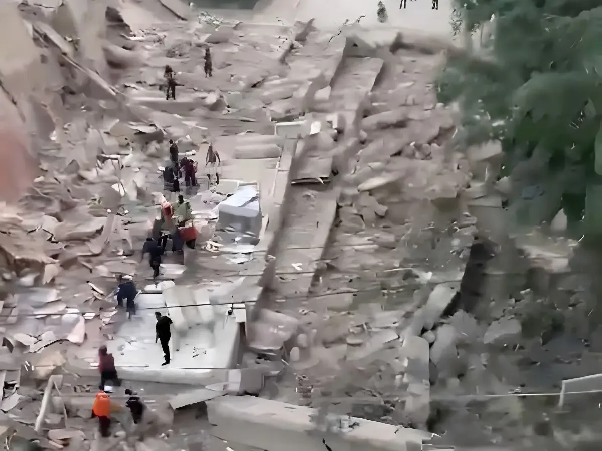 Venezuela enfrenta graves daños tras dos terremotos de gran magnitud, lo que lleva al gobierno a declarar un estado de emergencia.
