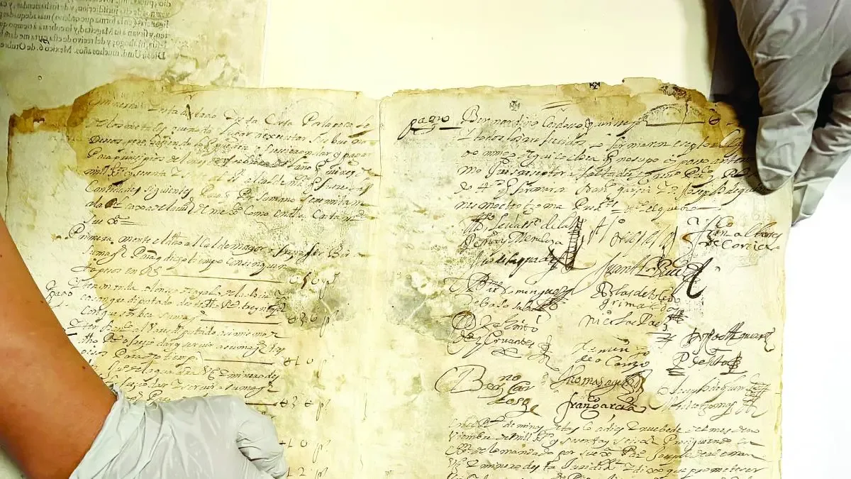 Documentos históricos en el Archivo Municipal de Taxco, vitales para su memoria.
