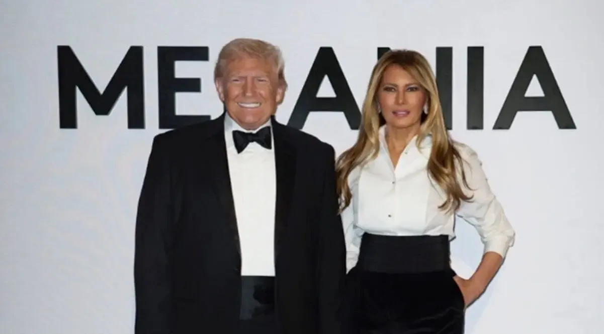 Donald Trump apoya la proyección del documental "Melania" en cines.
