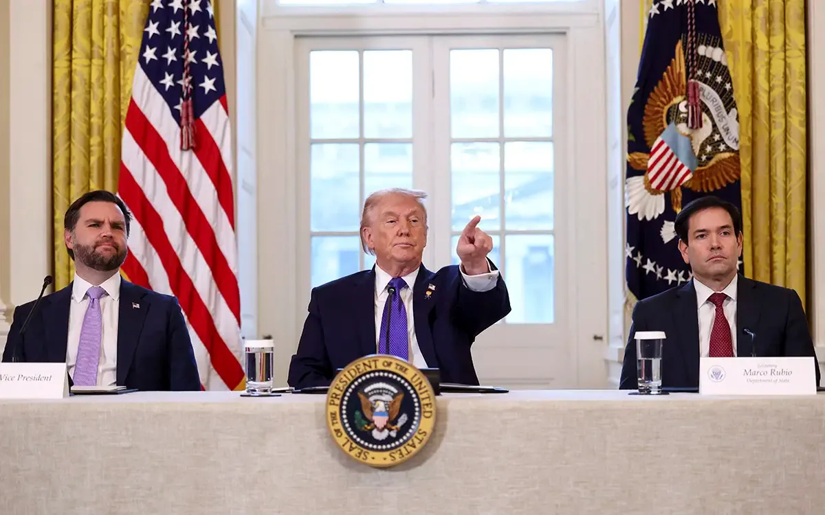 Donald Trump elogia a JD Vance y Marco Rubio como potenciales sucesores.