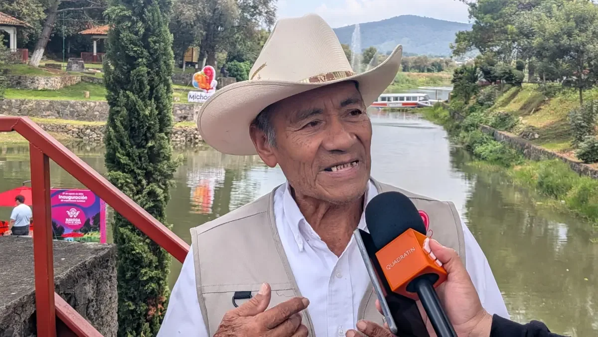La importancia del lago para la economía local y su impacto ambiental se vuelve clave ante su declive.